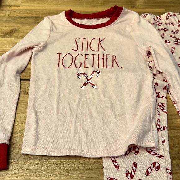 RAE DUNN ⭐️ pajama set - Picture 3 of 5